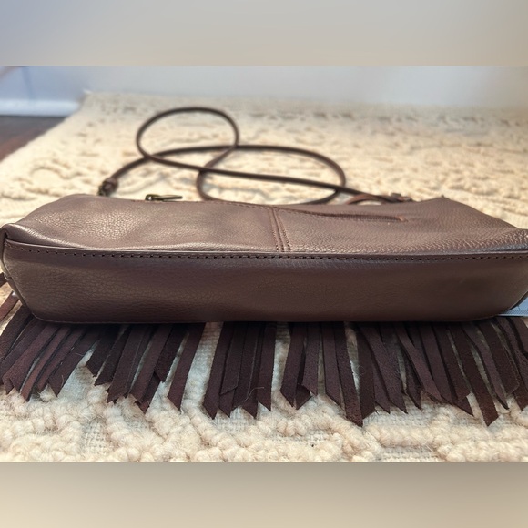 The Sak Fringe Leather Filmore Crossbody Convertible Bag - Picture 5 of 6